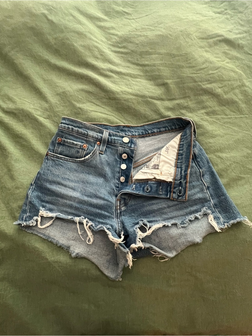 Levi’s 501  Denim Shorts - W26